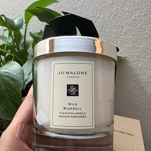 NIB Jo Malone Wild Bluebell Scented Candle 200g